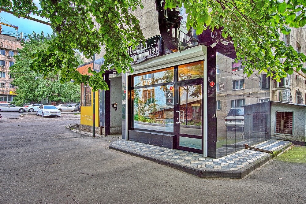 Караоке Bocelli -Интерьерная фотосъёмка  в Алматы